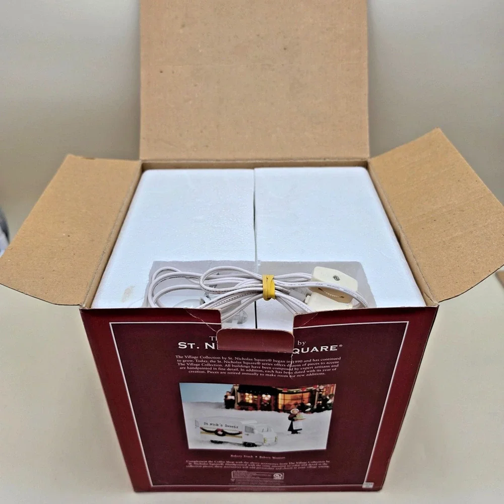 St. Nicholas Square Kringle's Coffee Shop and Cafe Village Collection 2005 Boxed